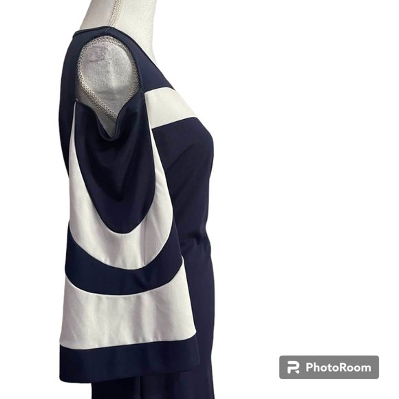 Cold Shoulder Navy Shift Dress with Long Bell Sleeves XL - Picture 8 of 13